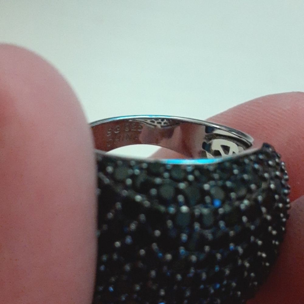 BLACK SPINEL DOME RING - Picture 6 of 7